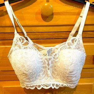 Bali Bralette- Bandeau size Small White lace